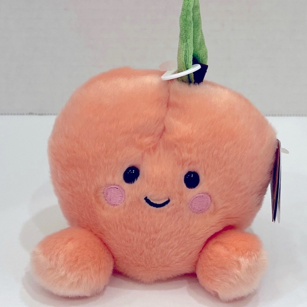 NWT 5” Mellow the Peach 🍑 Palm Pals